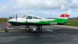 Cessna - 310 F - photo 2