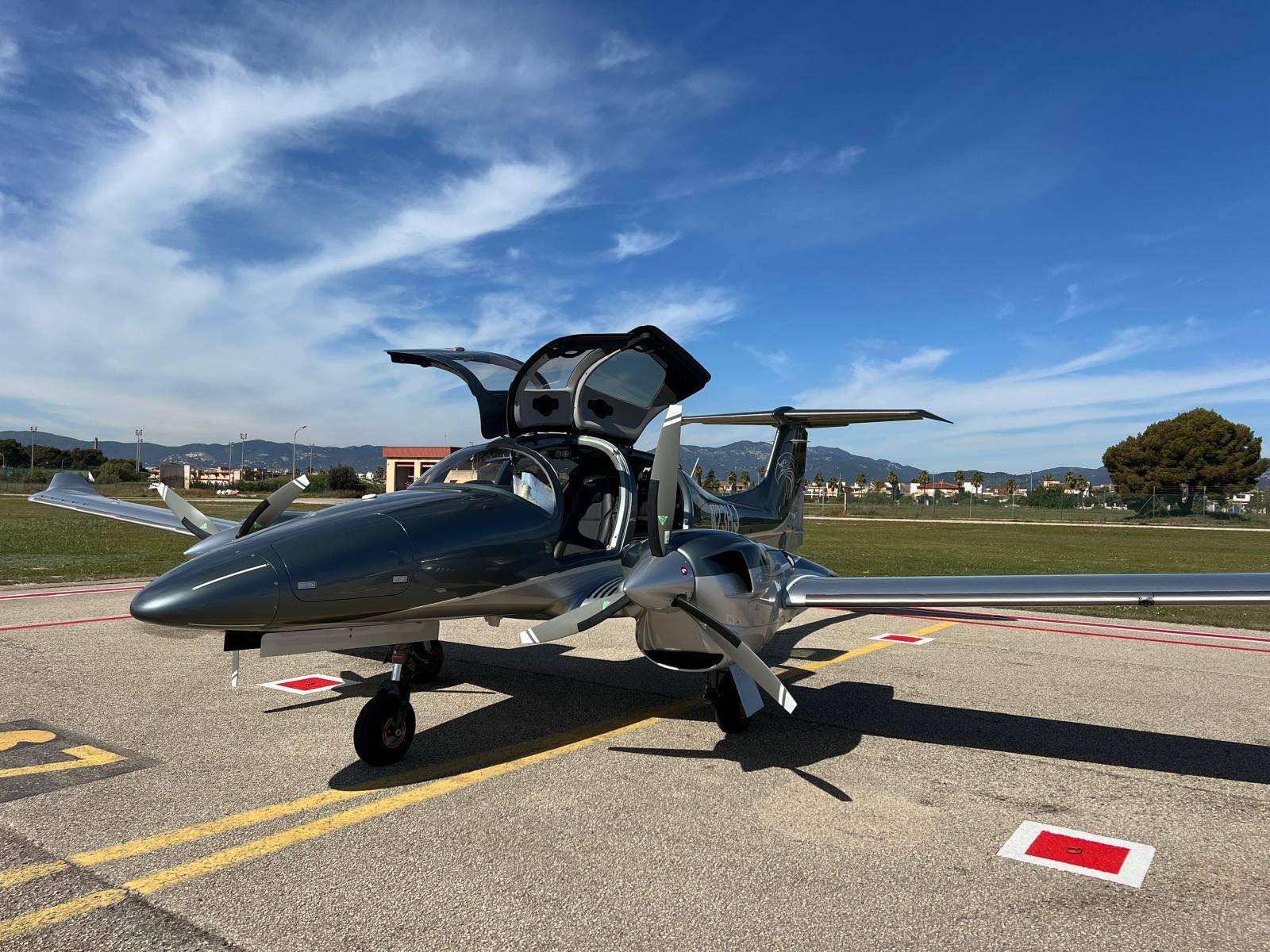 Diamond - DA62 - main photo