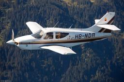 Rockwell - Commander 112 TC - photo 1