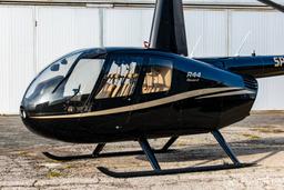 Robinson - R-44 Raven II LOW TIME - photo 1