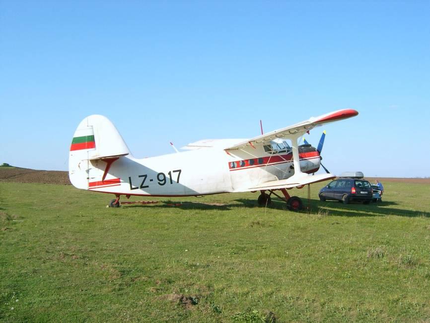 Antonov - An-2 Desant - main photo