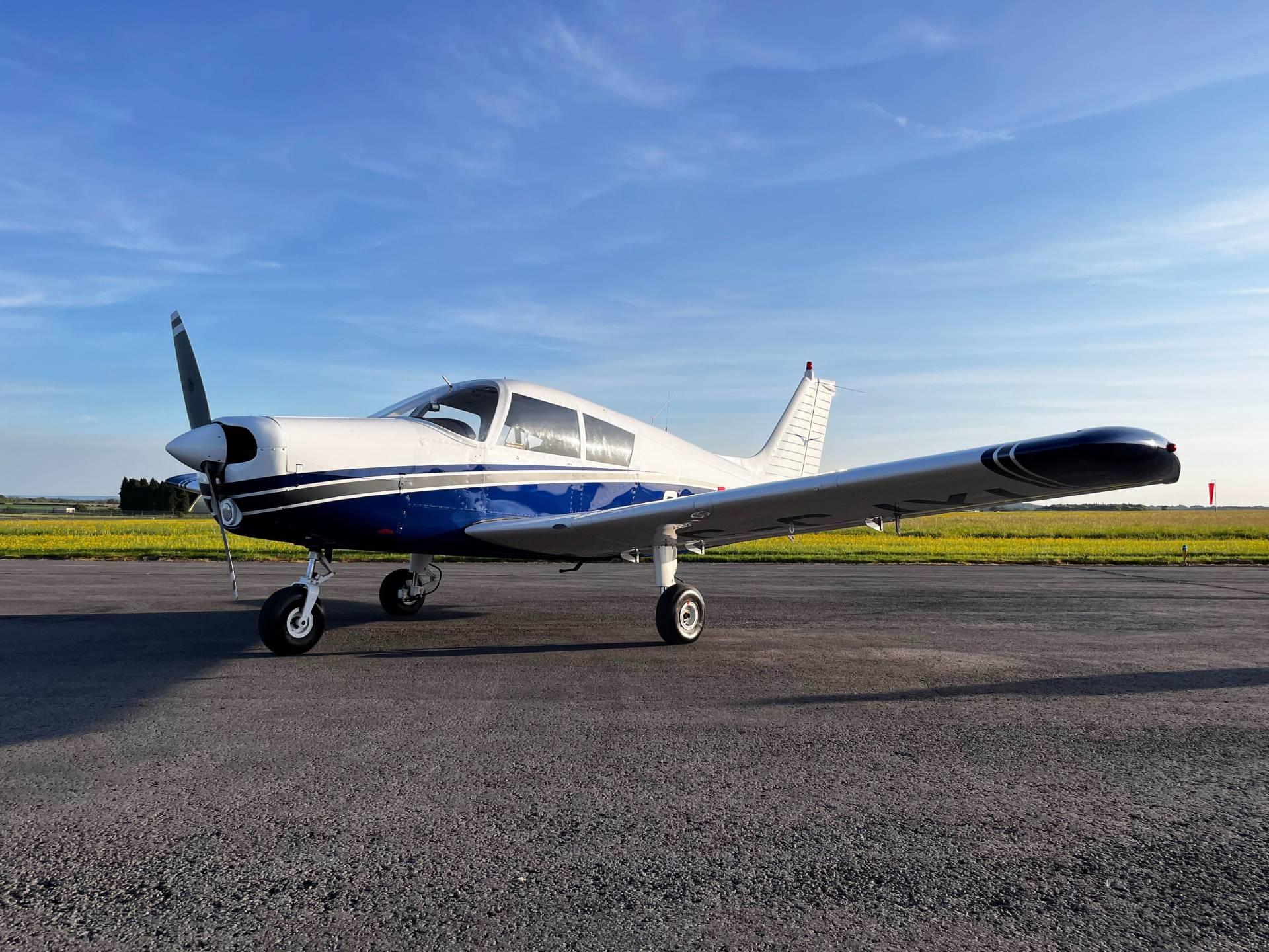 Piper - PA-28-140 Cherokee - main photo