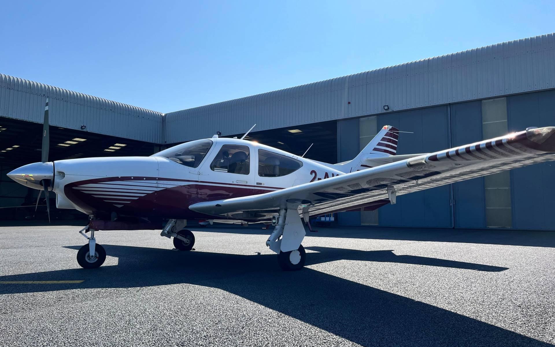 Rockwell - Commander 114 B Super - main photo