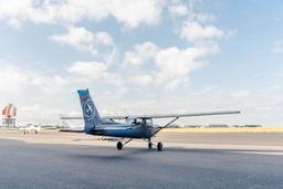 Cessna - 152 - photo 8