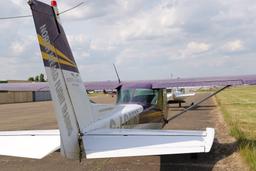 Cessna - 152 - photo 18