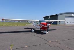 Cessna - F-182 Q - photo 12