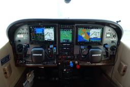 Cessna - F-182 Q - photo 17
