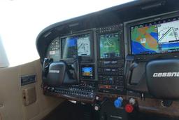 Cessna - F-182 Q - photo 19