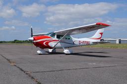 Cessna - F-182 Q - photo 3
