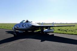 De - Havilland DH-100 Vampire - photo 3