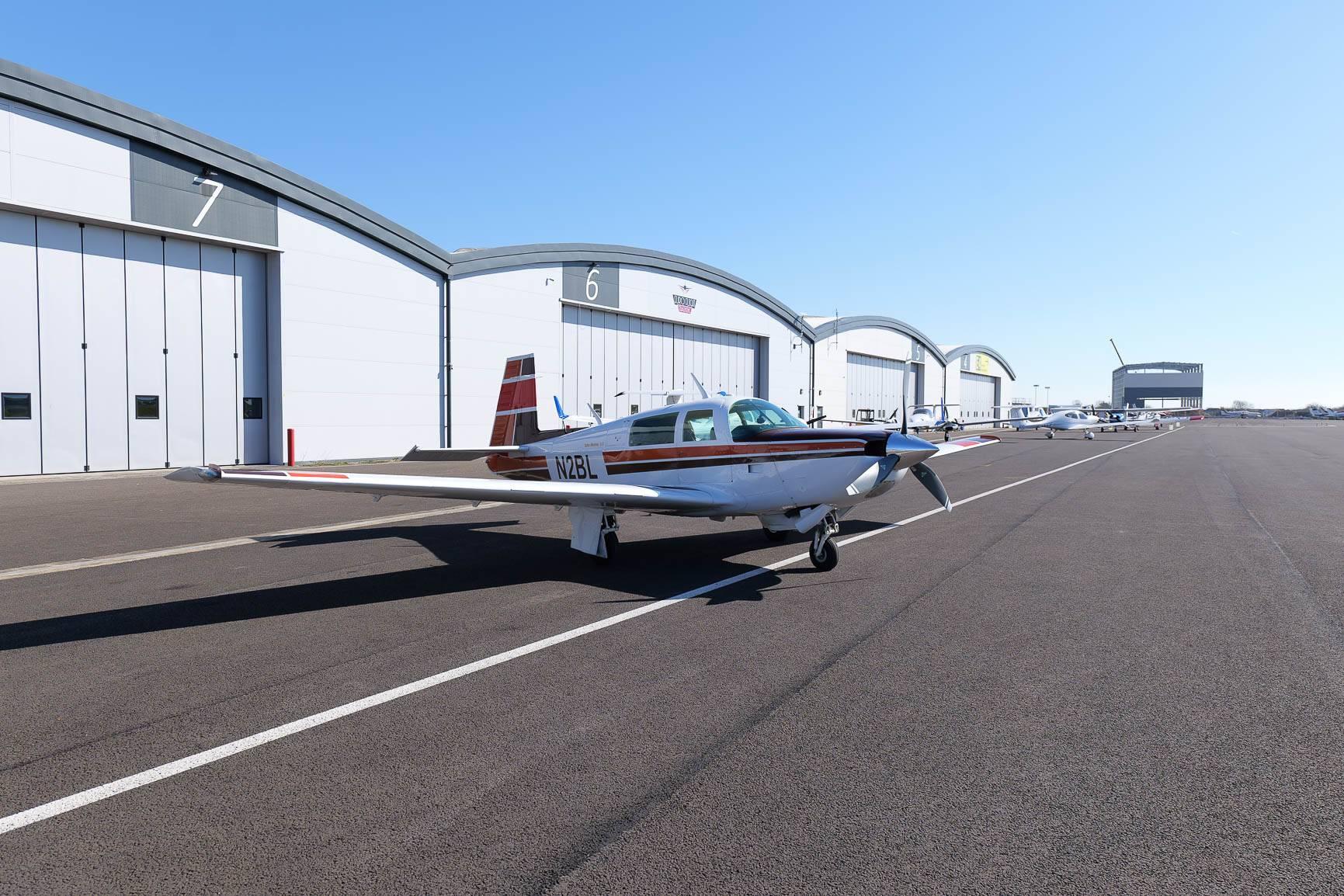 Mooney - M20K 231 - main photo