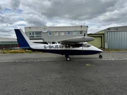 Partenavia - P-68 B - photo 2