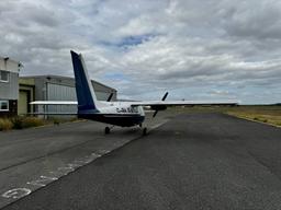 Partenavia - P-68 B - photo 8