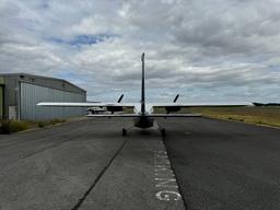 Partenavia - P-68 B - photo 9
