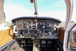 Piper - PA-28-161 Warrior II - photo 25