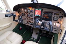 Piper - PA-28-181 Archer III - photo 16