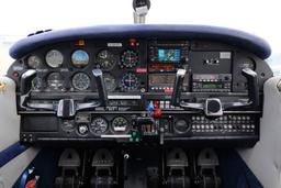 Piper - PA-28R-200 Arrow II - photo 26
