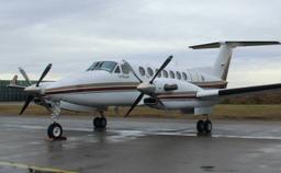 Beech - 350 Super King Air - photo 1