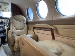 Beech - 350 Super King Air - photo 16