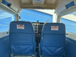 Cessna - F-172 Skyhawk N II - photo 10