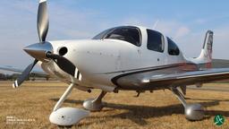 Cirrus - SR22 G3 GTS X Edition - photo 2