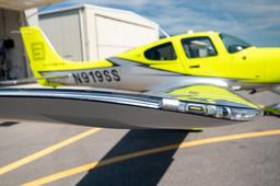 Cirrus - SR22T - photo 15