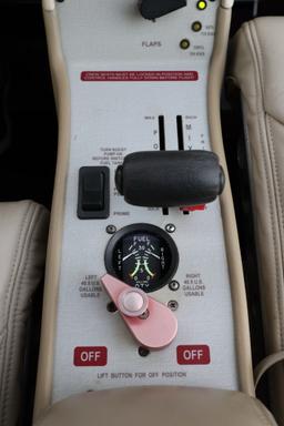 Cirrus - SR22 - photo 6