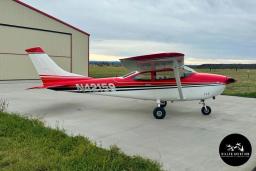 Cessna - 182L SKYLANE - photo 1