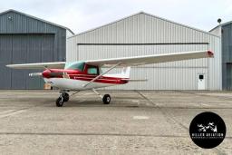 Cessna - 152 - photo 8
