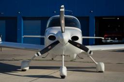 Cirrus - SR20 - photo 2