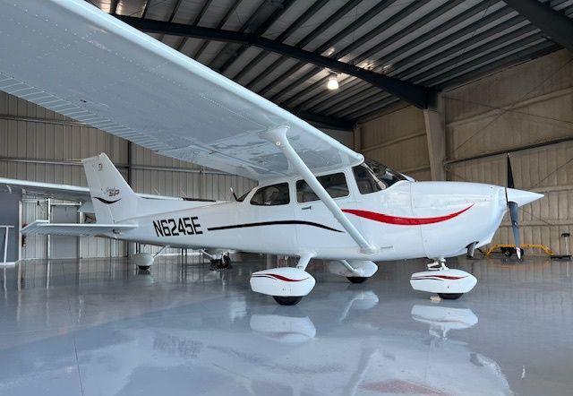 Cessna - Cessna 172S Skyhawk - main photo