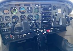 Cessna - Cessna 172S Skyhawk - photo 9