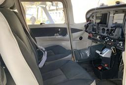 Cessna - Cessna 172R Skyhawk - photo 7