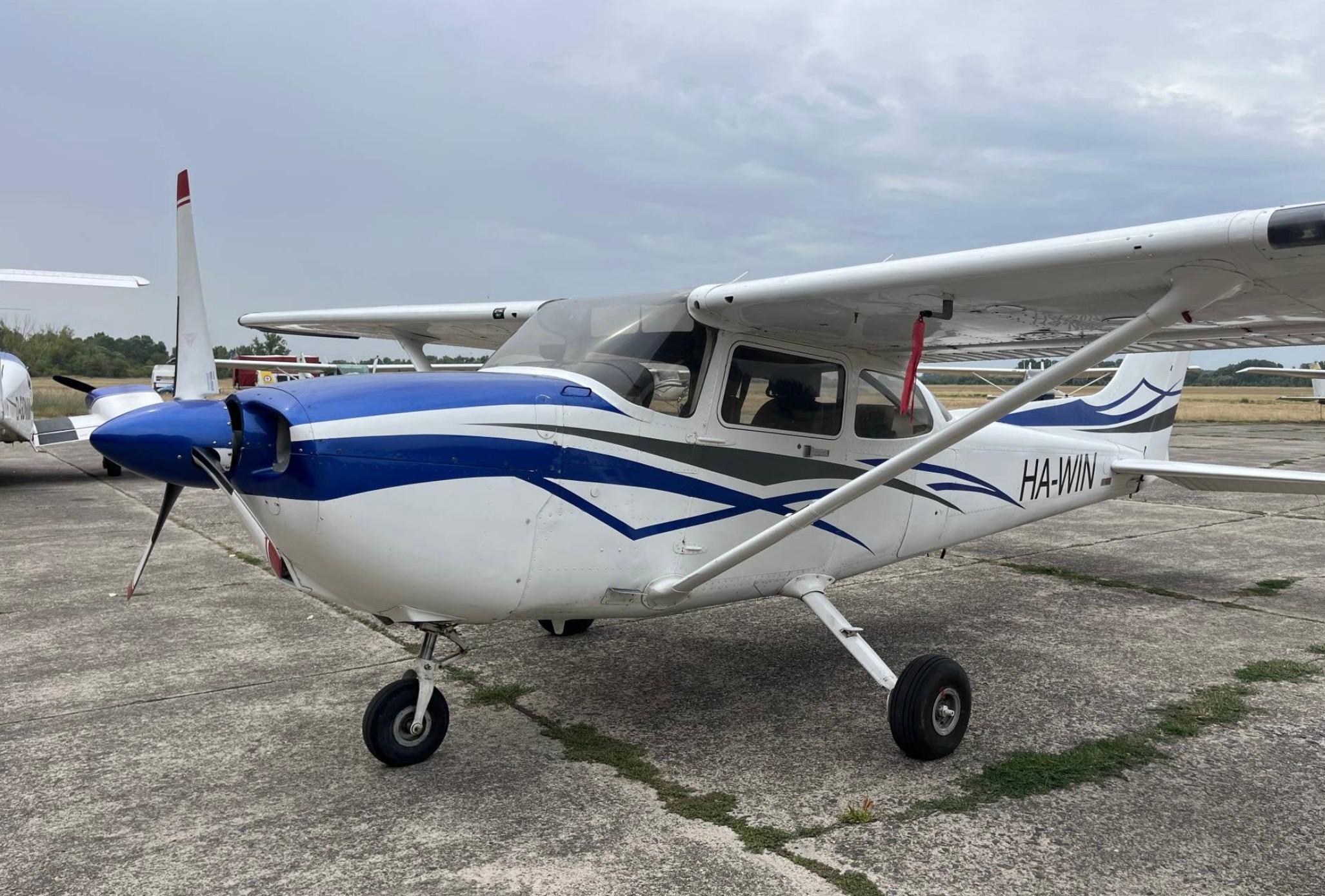Cessna - Cessna 172R Skyhawk - main photo