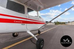 Cessna - 172K SKYHAWK - photo 5