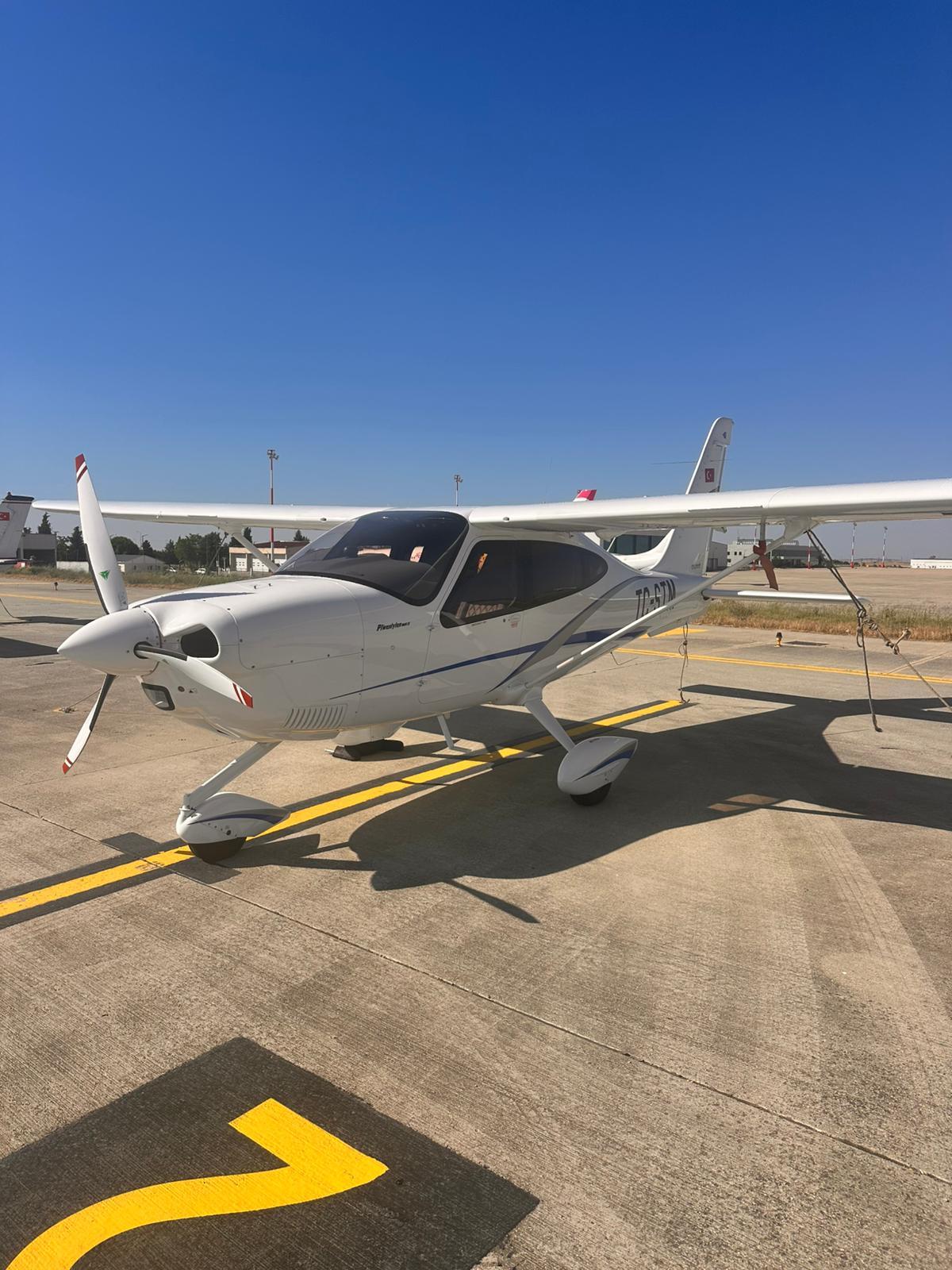 Tecnam - P2010 - main photo