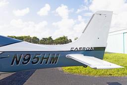 Cirrus - SR22T - photo 11