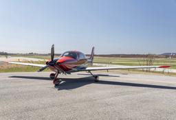Cirrus - SR22 - photo 10