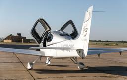 Cirrus - SR22 - photo 4