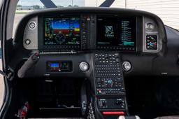 Cirrus - SR22T - photo 13