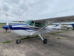Cessna - 172 N - photo 3