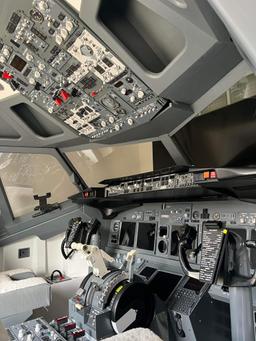 Boeing - 737 - photo 5