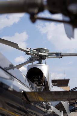 EUROCOPTER - AS350 B2+ - photo 10