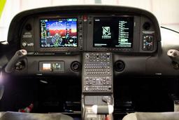 Cirrus - SR20 - photo 6