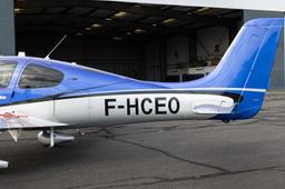 Cirrus - SR22T - photo 12