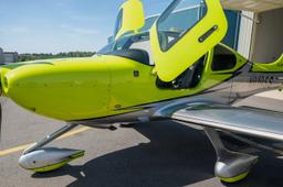 Cirrus - SR22T - photo 9