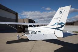 Cessna - 172 SKYHAWK - photo 7