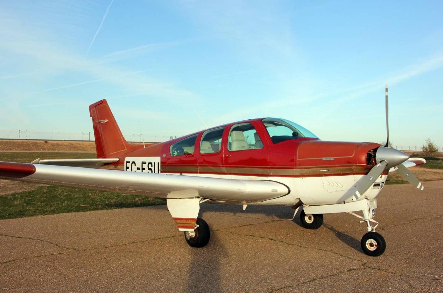 Beech - 33 Bonanza F33A G5 - main photo