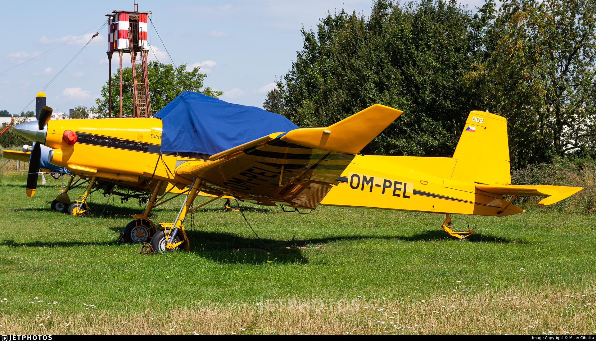 Zlín - Z 137 T2 - main photo