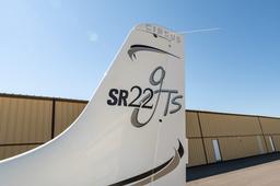Cirrus - SR22 - photo 13